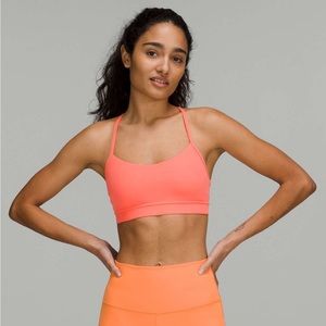 NWOT. Lululemon Flow Y Nulu Bra in Raspberry Cream, size 4.